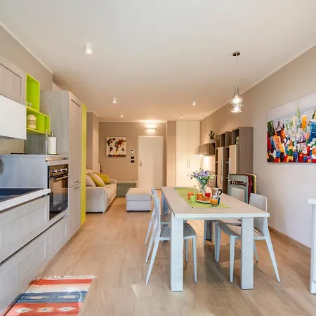 Guesthost - Casa Joyful Appartement Bari